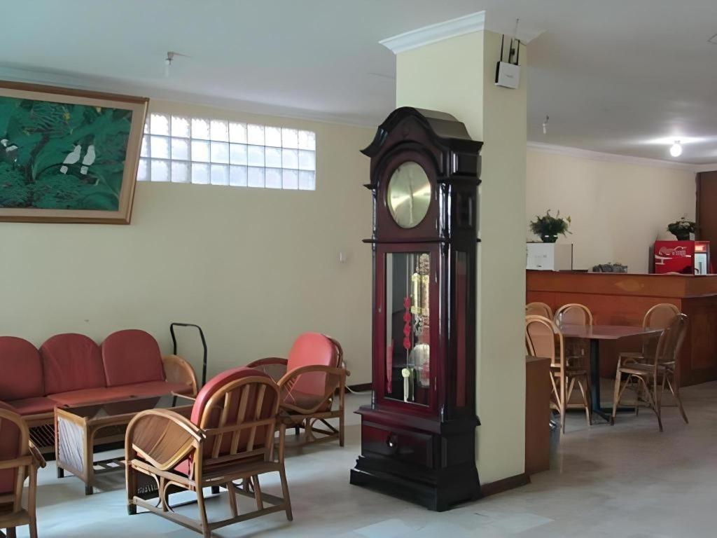 Hotel Lautze Indah Jacarta Exterior foto